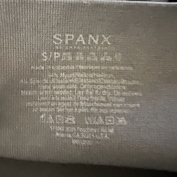 SPANX Camo High Waist Seamless Essential Leggings Slimming Athleisure Small z11 - Picture 6 of 6